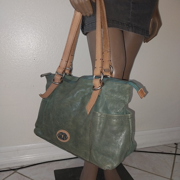 FOSSIL OLIVE GREEN LEATHER BAG# 4652. EUC - Picture 7 of 16